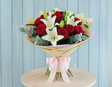 Букет цветов из:  Лилии и Розы в Зеленый Бор