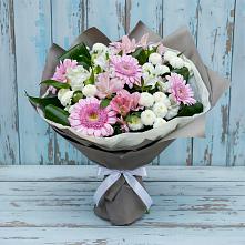 Букет цветов из:  Герберы, Альстромерии и Хризантемы #REPLACE_PRED# Зеленый Бор