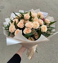 Букет Кремовые розы Латте в Зеленый Бор