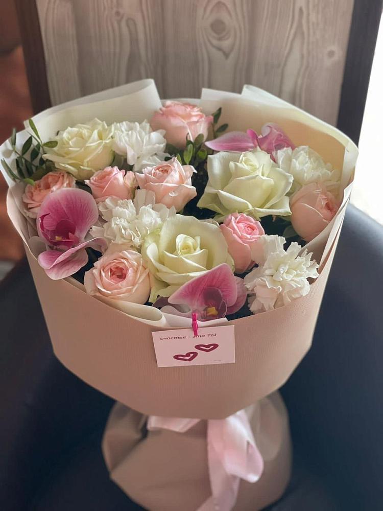 Букет цветов из: Орхидеи, Розы и Гвоздики в Зеленый Бор