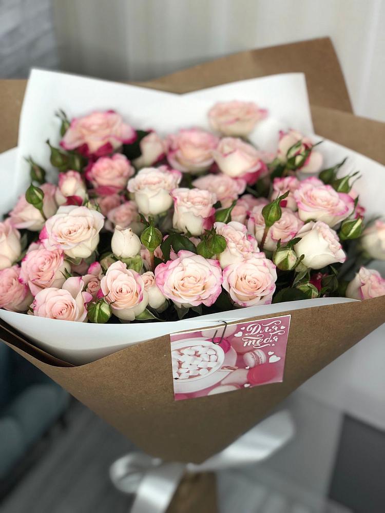 Букет цветов из: Розы в Зеленый Бор