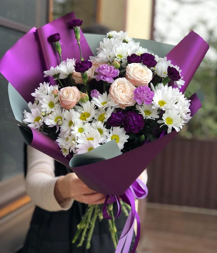 Букет цветов из: Хризантемы, Гвоздики и Розы в Зеленый Бор