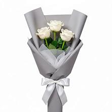 Букет 3 белые розы в Зеленый Бор