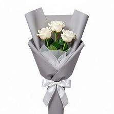 Букет 3 белые розы в Зеленый Бор