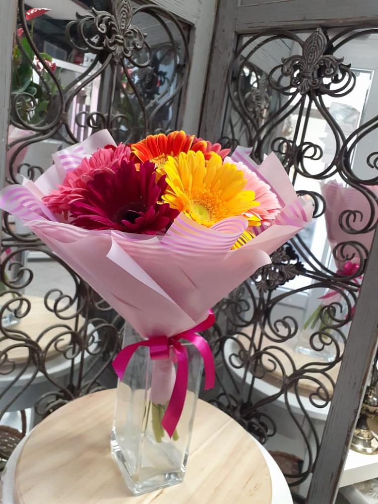 Букет цветов из: Герберы в Зеленый Бор