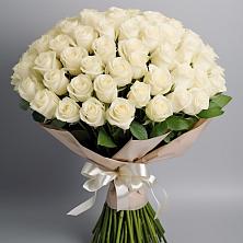Букет 101 беля роза Белоснежка в Зеленый Бор