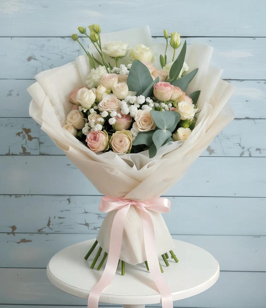 Букет цветов из: Розы и Лизиантусы в Зеленый Бор