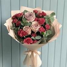 Букет цветов из:  Гвоздики и Розы в Зеленый Бор